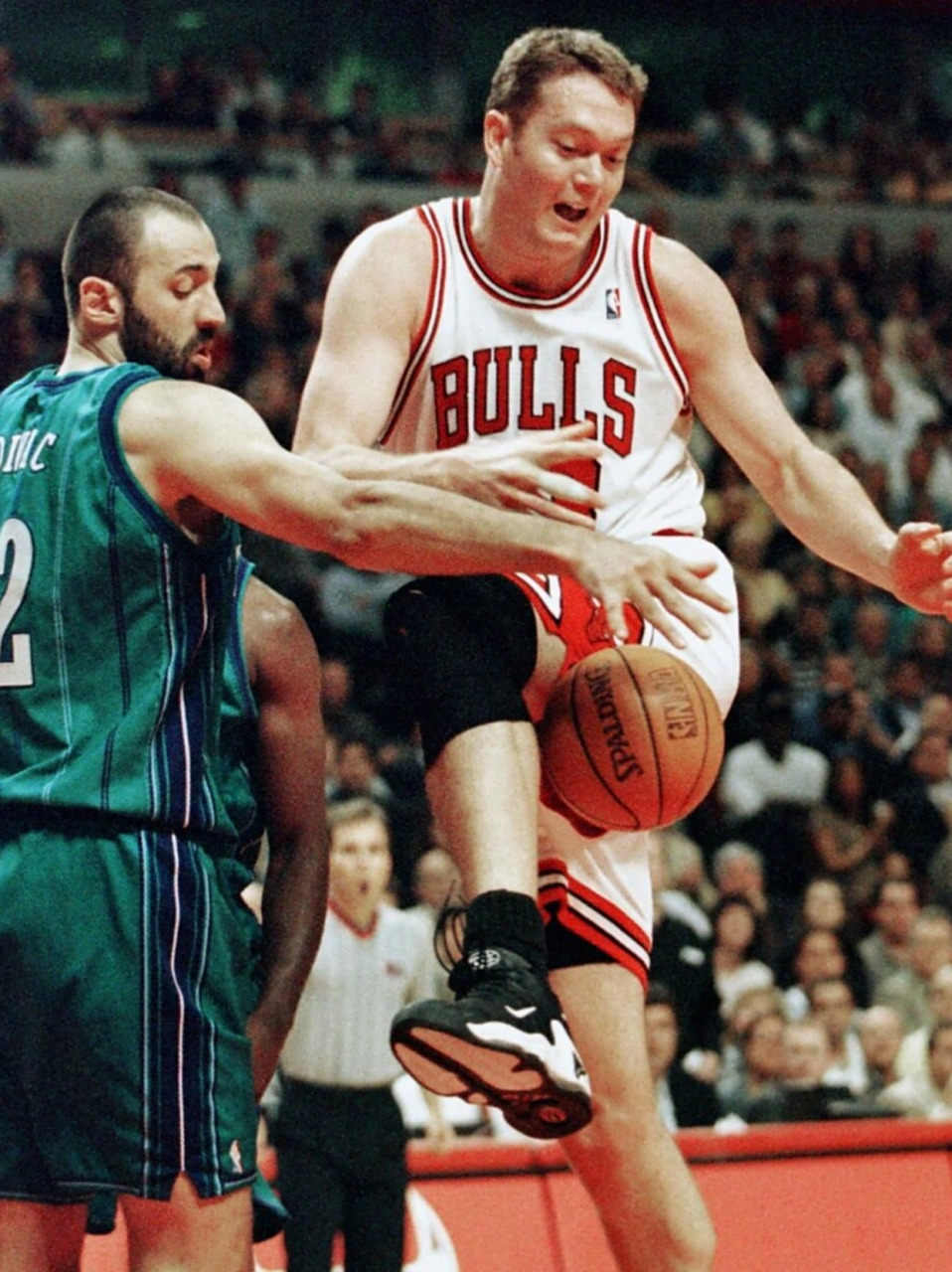 爱游戏网址 -关于夏洛特黄蜂迎全明星赛关键赛，赛后造点机会，信心回归，控场能力受关注的信息