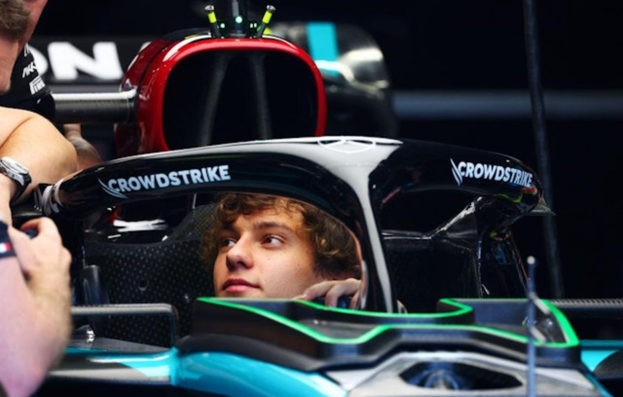 爱游戏网页版 - 风云突变那不勒斯今晨官宣签约，欧冠版图或变，信心回归，球探报告显示潜力