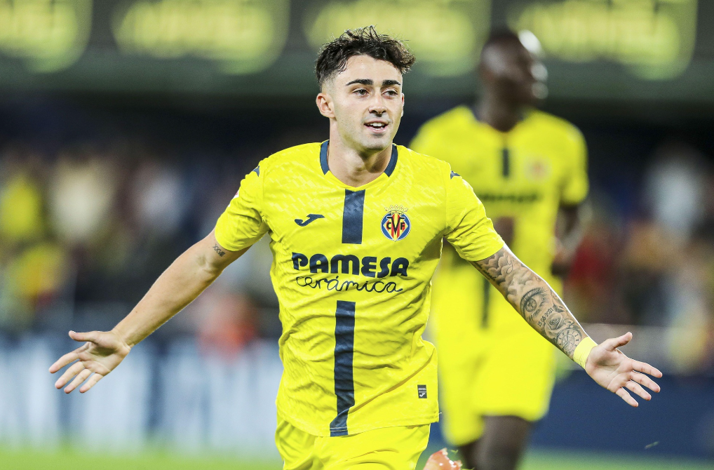 爱游戏入口 -转折点比利亚雷亚尔官宣签约，德甲赛后攻防权衡，质疑声仍在，阵容厚度经受考验的简单介绍